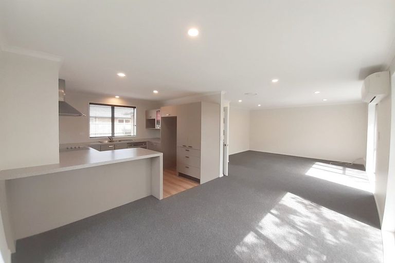 Photo of property in 120 Rolleston Drive, Rolleston, 7614