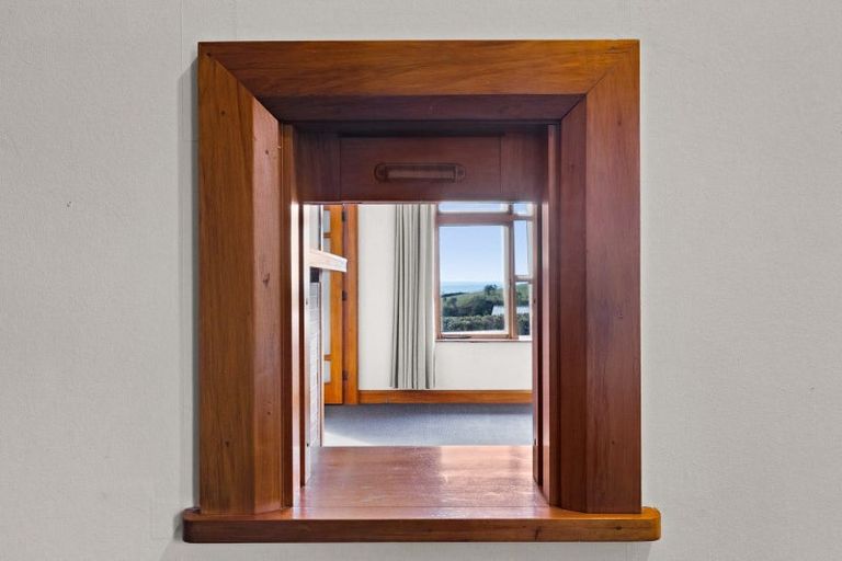 Photo of property in 108 Thompson Road, Bluff Hill, Napier, 4110