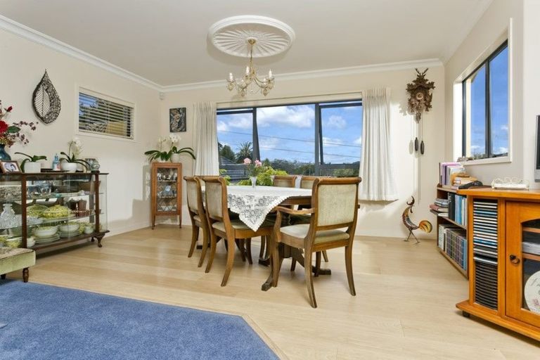 Photo of property in 1a Lake Road, Northcote, Auckland, 0627