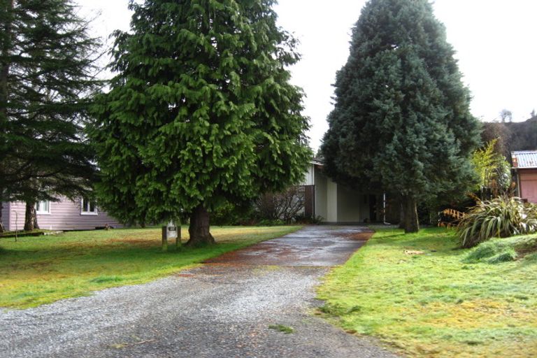 Photo of property in 22 Munson Street, Reefton, 7830