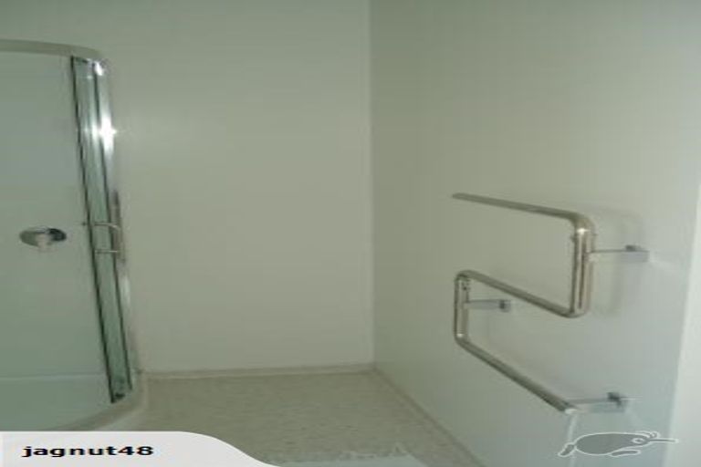 Photo of property in 3 Nadine Place, Mangere Bridge, Auckland, 2022