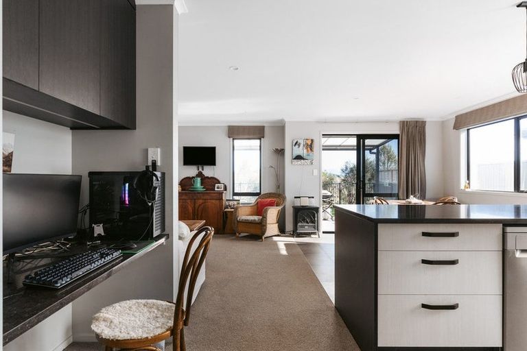 Photo of property in 16 Traverse Lane, Omokoroa, 3114