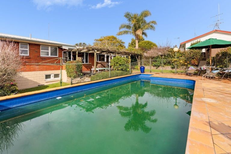 Photo of property in 15 Lloyd Street, Parkvale, Tauranga, 3112