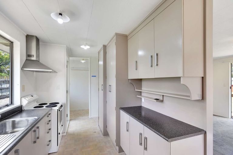 Photo of property in 25 Reynolds Road, Pukekohe, 2120