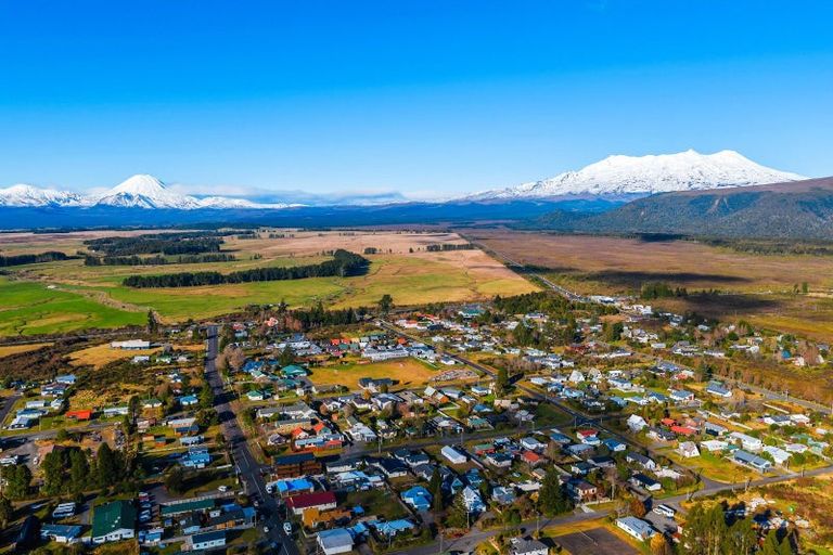 Photo of property in 24 Findlay Street, National Park, Owhango, 3989