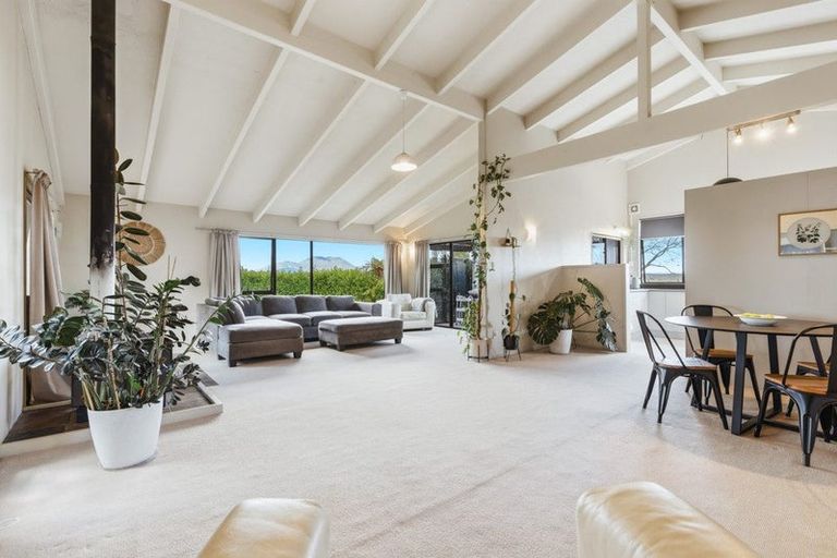 Photo of property in 1/16 Isobel Street, Acacia Bay, Taupo, 3330