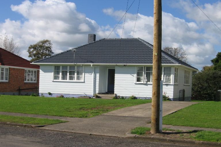 Photo of property in 9 Guthrey Place, Otara, Auckland, 2023