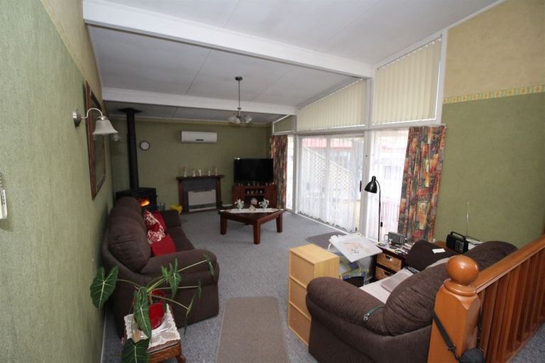 Photo of property in 11 East Grampian Street, Tokoroa, 3420