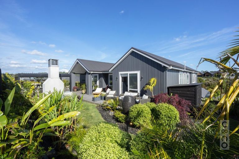 Photo of property in 61 Pitoitoi Drive, Riverhead, 0820