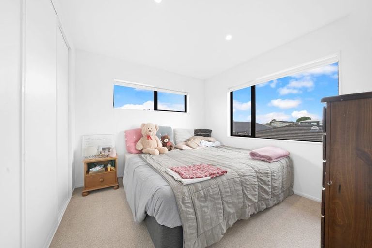 Photo of property in 1 Te Mura Crescent, Takanini, 2112