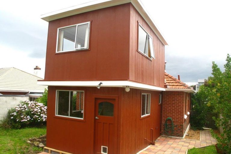 Photo of property in 12 Oakland Street, Andersons Bay, Dunedin, 9013