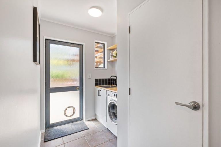 Photo of property in 17 Boons Valley Road, Waikawa, Picton, 7220