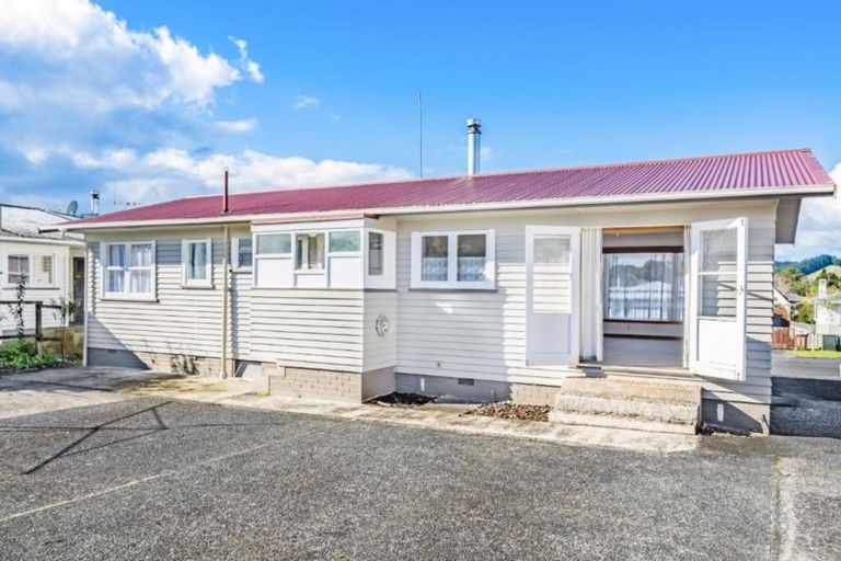 Photo of property in 11 Maire Street, Tikipunga, Whangarei, 0112