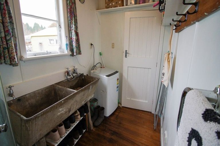 Photo of property in 12 Grey Street, Raetihi, 4632