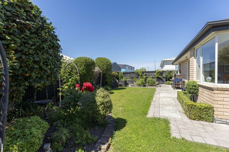 Photo of property in 20b Good Street, Rangiora, 7400