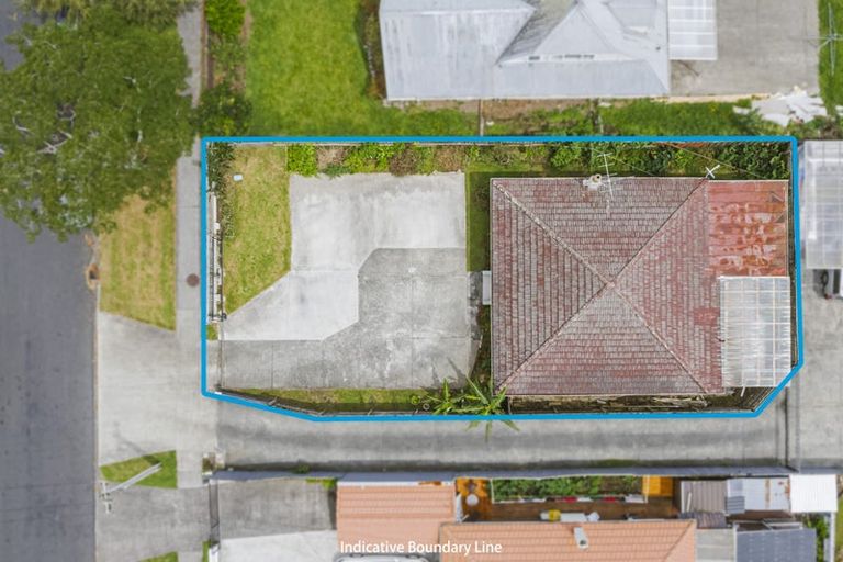 Photo of property in 8 Hamilton Road, Papatoetoe, Auckland, 2025