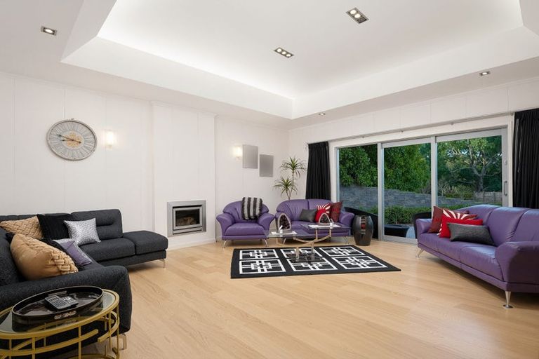 Photo of property in 7 Burgundy Park Avenue, Henderson, Auckland, 0612
