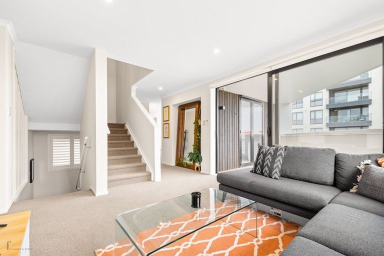 Photo of property in 72 Squadron Drive, Hobsonville, Auckland, 0616