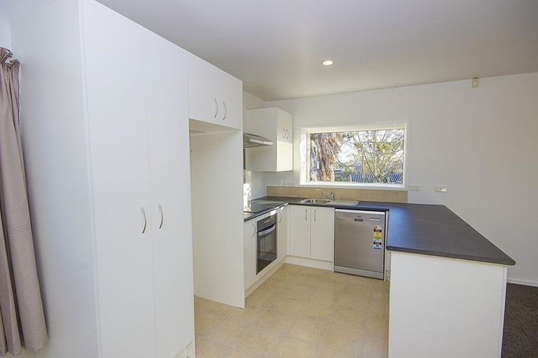 Photo of property in 15 Freda Place, Favona, Auckland, 2024
