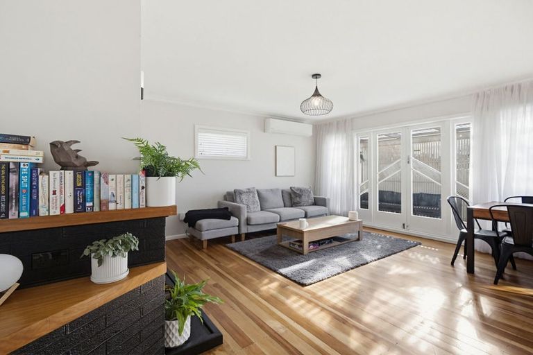Photo of property in 136 Nuffield Avenue, Marewa, Napier, 4110