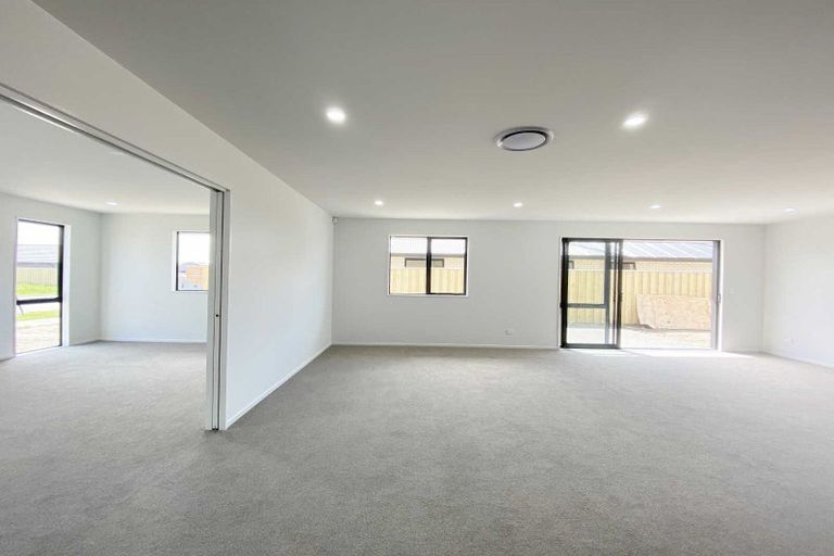 Photo of property in 72 Finn Avenue, Rolleston, 7615