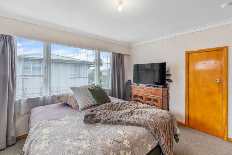 Photo of property in 42 Paisley Street, Awapuni, Palmerston North, 4412