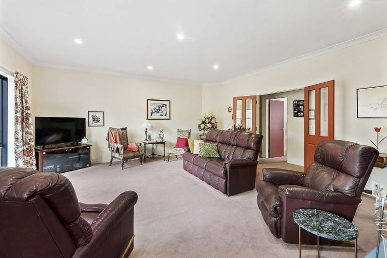 Photo of property in 5u8 Court Road, Tawa, Wellington, 5028