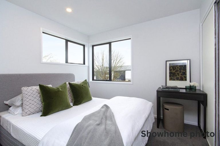 Photo of property in 11 Whati Lane, Henderson, Auckland, 0612
