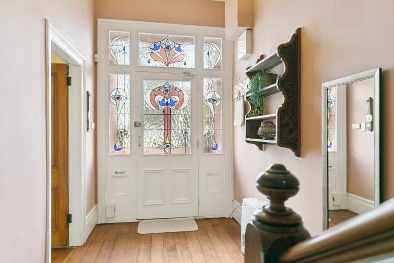 Photo of property in 7 Armour Avenue, Mount Victoria, Wellington, 6011