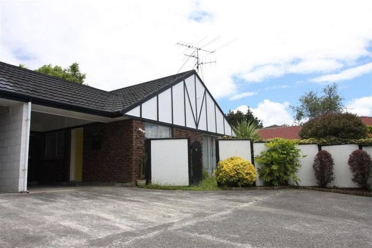 Photo of property in 30b Halswater Drive, Churton Park, Wellington, 6037