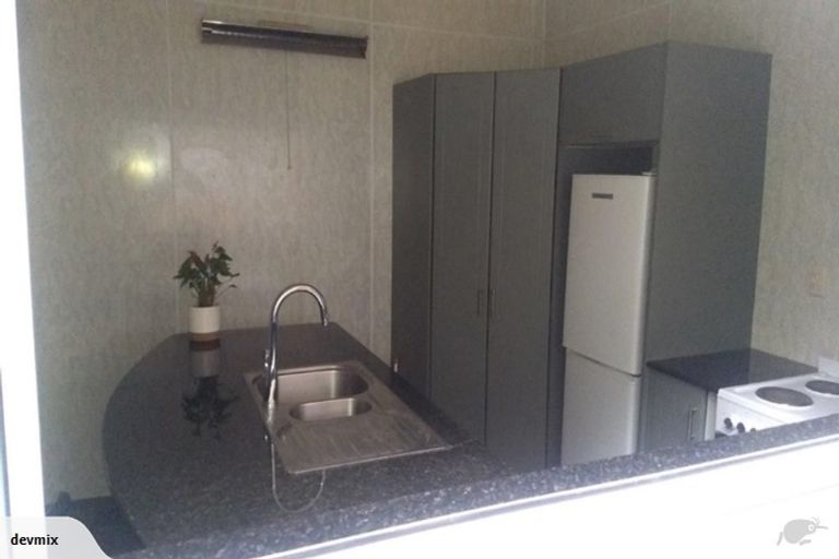 Photo of property in 71 Mitchell Street, Brooklyn, Wellington, 6021