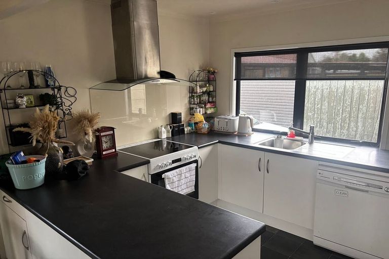 Photo of property in 19a James Street, Hamilton East, Hamilton, 3216