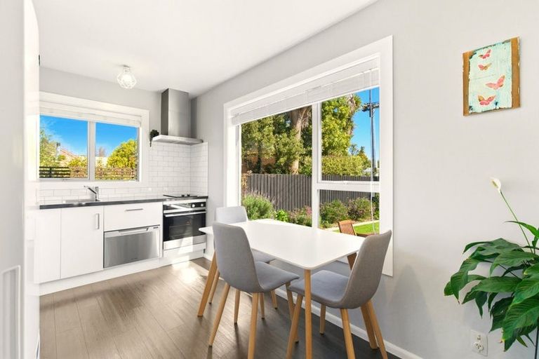 Photo of property in 6 Kennedys Bush Road, Halswell, Christchurch, 8025