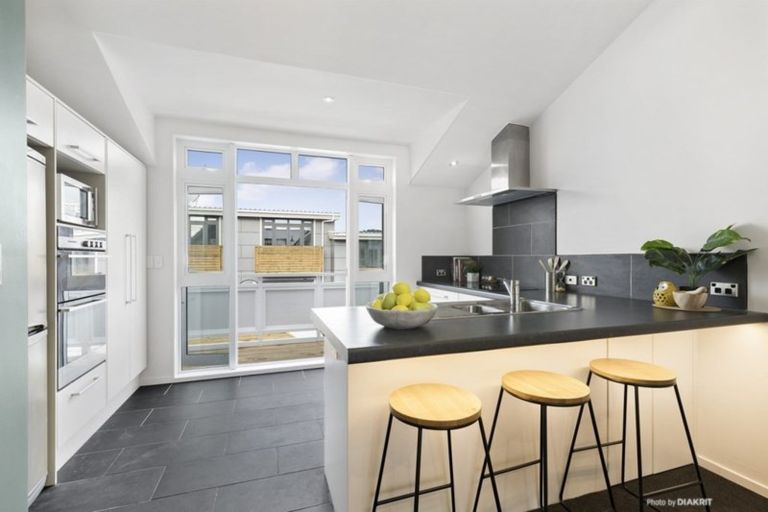 Photo of property in Pirie Street Townhouses, 19/35u Pirie Street, Mount Victoria, Wellington, 6011