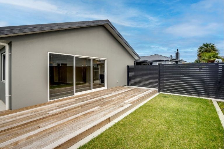 Photo of property in 3a Pembroke Street, Taradale, Napier, 4112