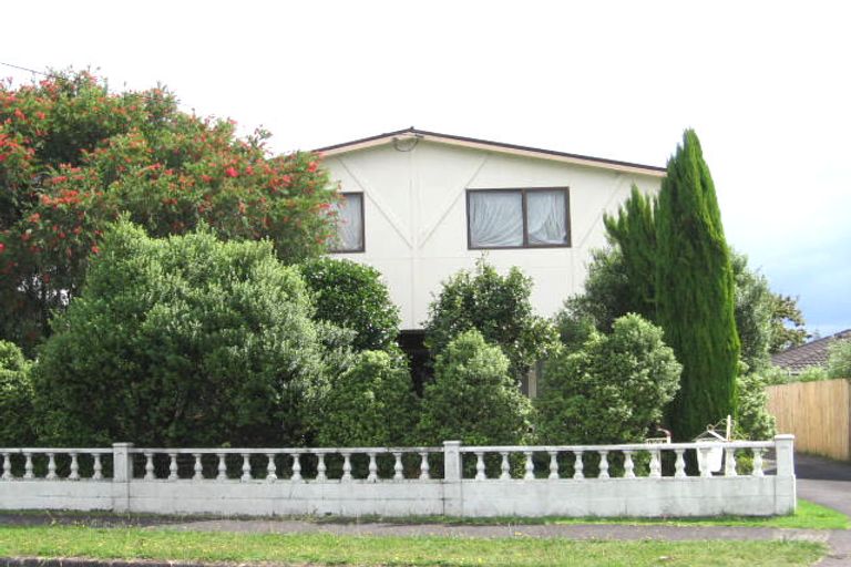 Photo of property in 123 Titirangi Road, New Lynn, Auckland, 0600