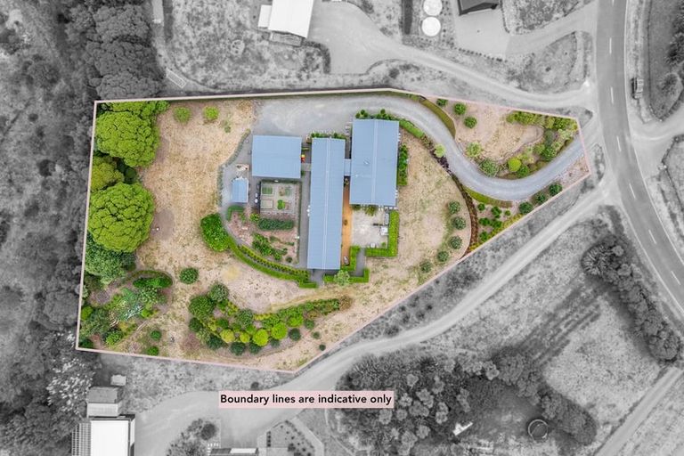 Photo of property in 14 Pairuku Lane, Peka Peka, Waikanae, 5391