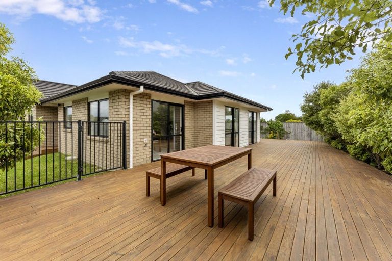 Photo of property in 11 Phoenix Court, Otaki, 5512