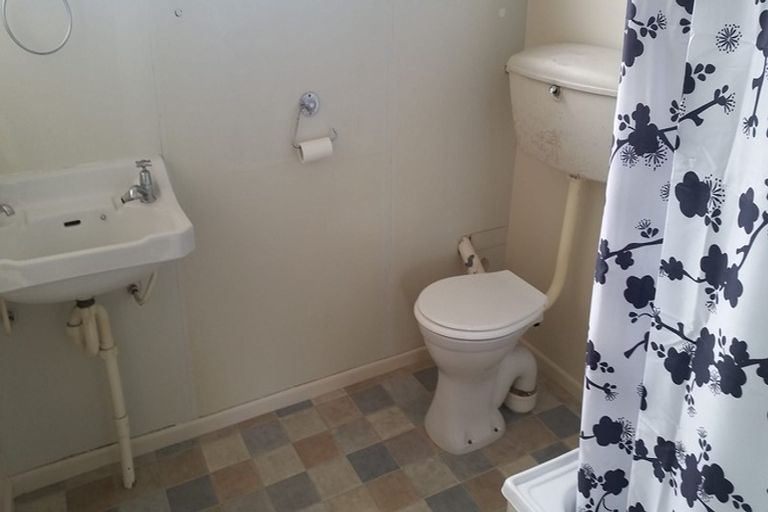 Photo of property in 1/552 Hereford Street, Linwood, Christchurch, 8011