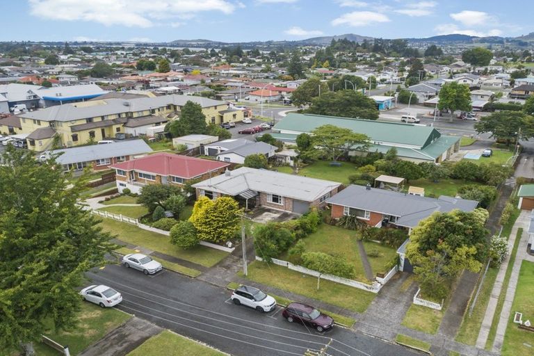 Photo of property in 24 Hayes Avenue, Gate Pa, Tauranga, 3112