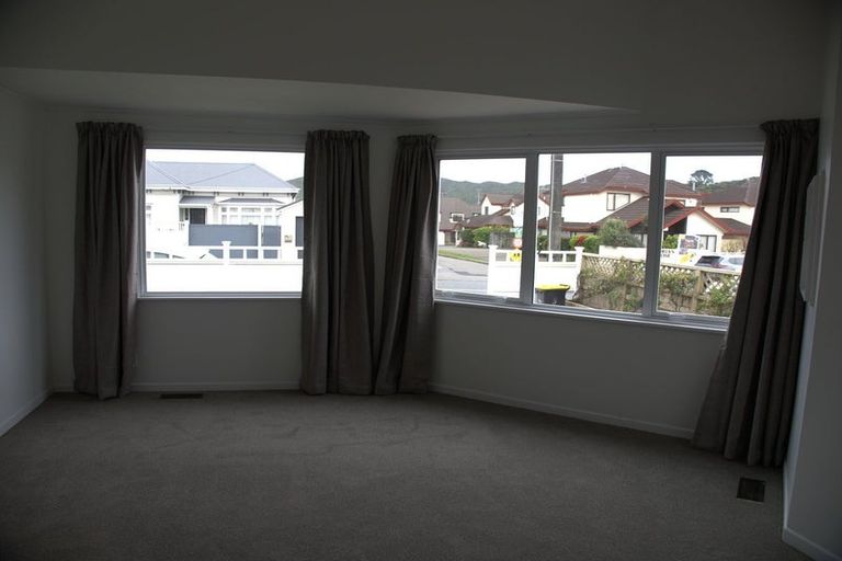 Photo of property in 17 Campbell Street, Karori, Wellington, 6012