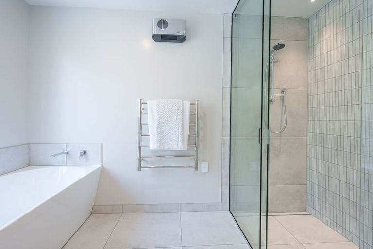 Photo of property in 16 Ledger Road, Atawhai, Nelson, 7010