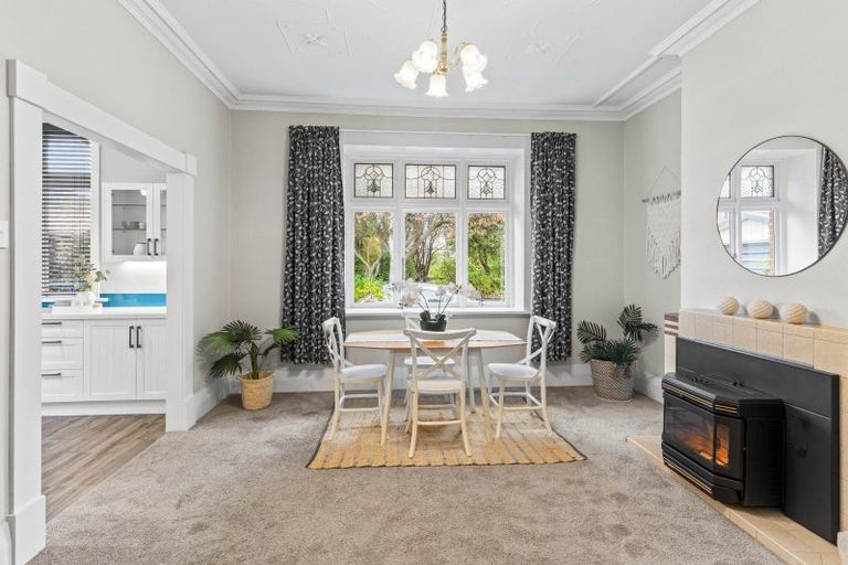 Photo of property in 241 Bay View Road, Saint Clair, Dunedin, 9012