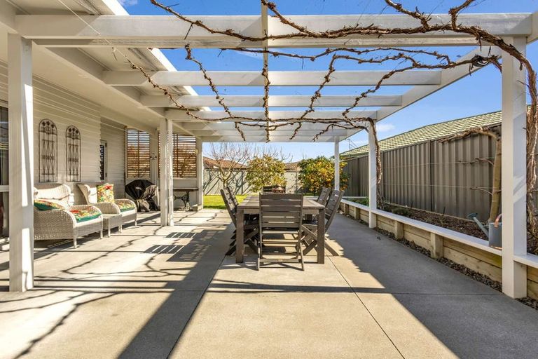 Photo of property in 6 Beamish Street, Frimley, Hastings, 4120