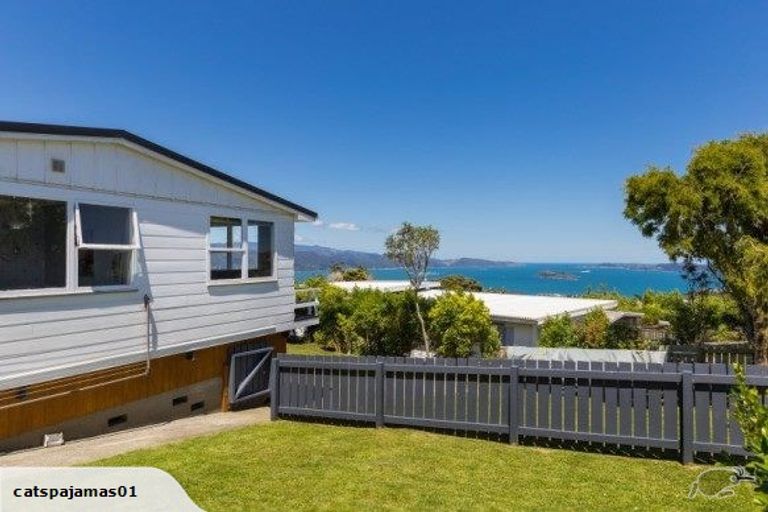 Photo of property in 267b Dowse Drive, Maungaraki, Lower Hutt, 5010