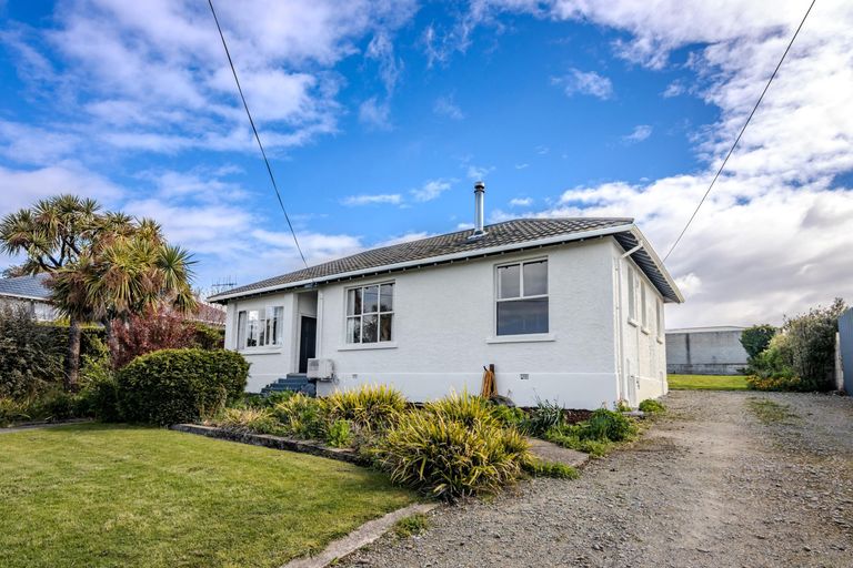 Photo of property in 16 Wye Street, Oamaru, 9400