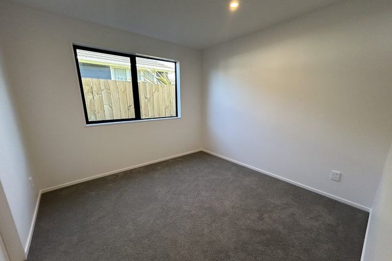 Photo of property in 15b Arimu Road, Papakura, 2110
