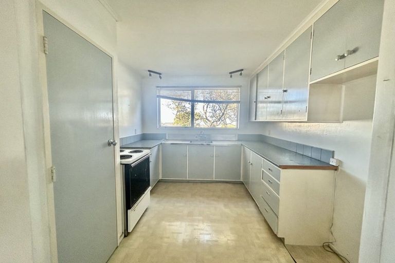 Photo of property in 38 Kanpur Road, Broadmeadows, Wellington, 6035