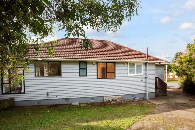 Photo of property in 15 Chew Place, Ranui, Porirua, 5024