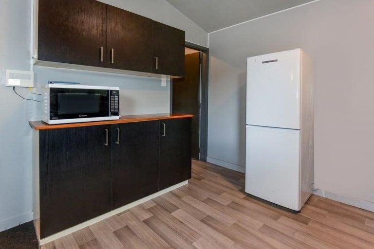 Photo of property in 2/527 Cashel Street, Linwood, Christchurch, 8011